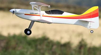 Model flying in Norfolk Learn to fly
